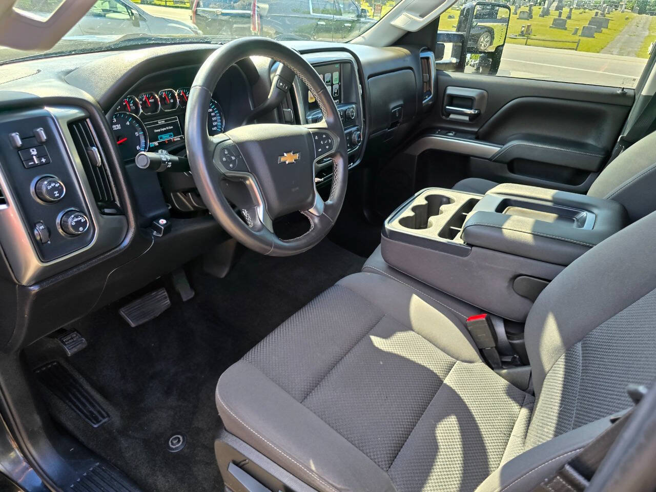 Used 2018 Chevrolet Silverado 3500 LT w/ Snow Plow Prep Package AWD/4WD image 12