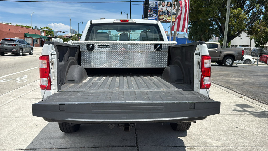 Used 2022 Ford F150 XL w/ Trailer Tow Package RWD image 9