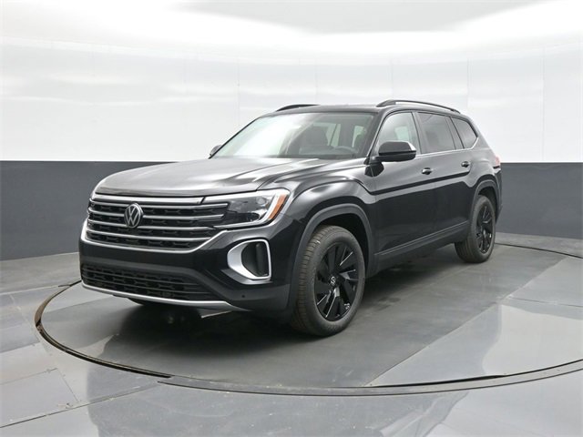 New 2026 Volkswagen Atlas SE image 3