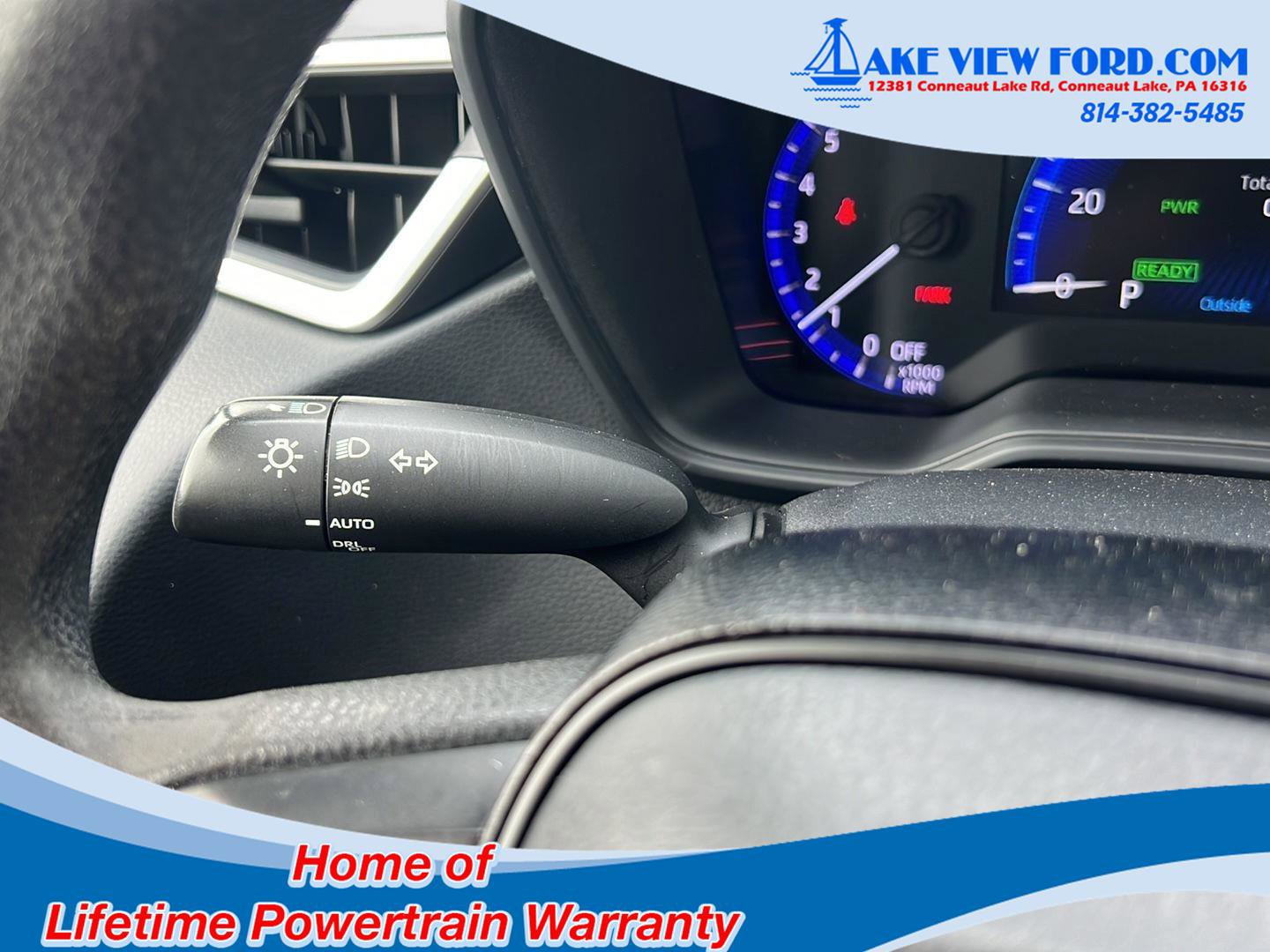 Used 2021 Toyota Corolla LE w/ Carpet Mat Package (TMS) FWD image 23