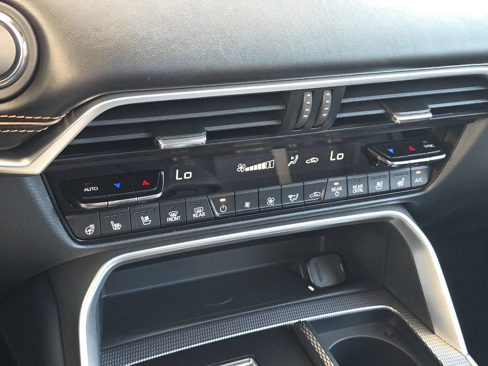 New 2026 MAZDA CX-90 Plug-In Hybrid w/ Premium Plus AWD/4WD image 19