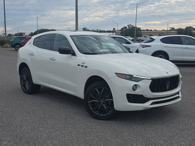 New 2024 Maserati Levante GT Ultima image 32