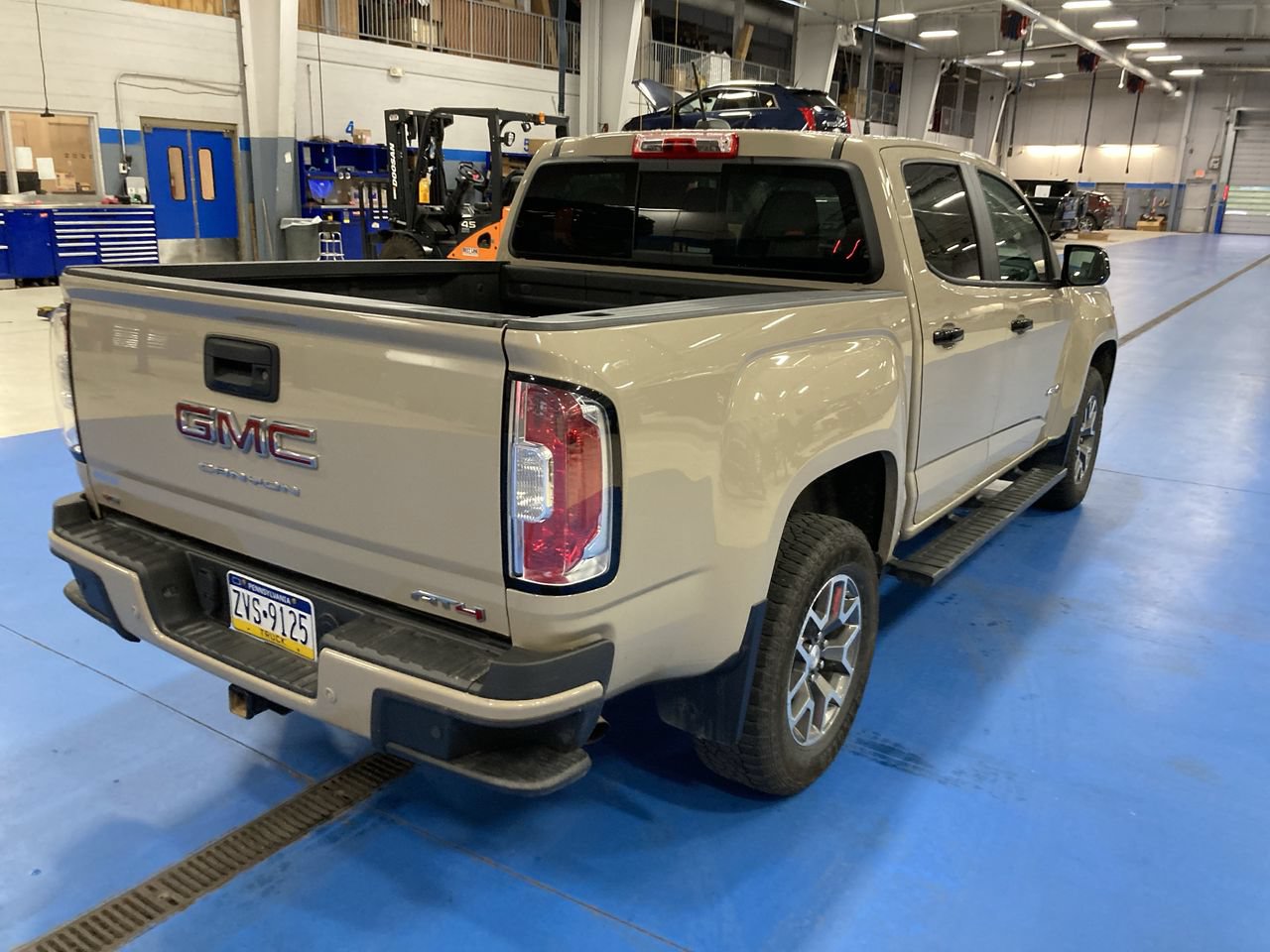Used 2022 GMC Canyon AT4 AWD/4WD image 7