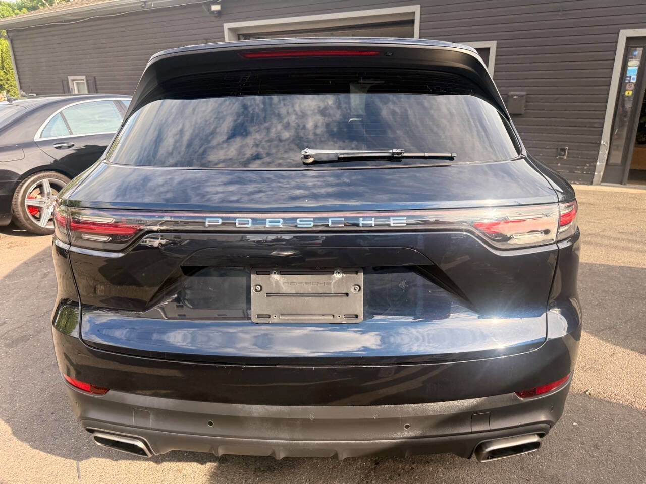 Used 2019 Porsche Cayenne AWD/4WD image 7