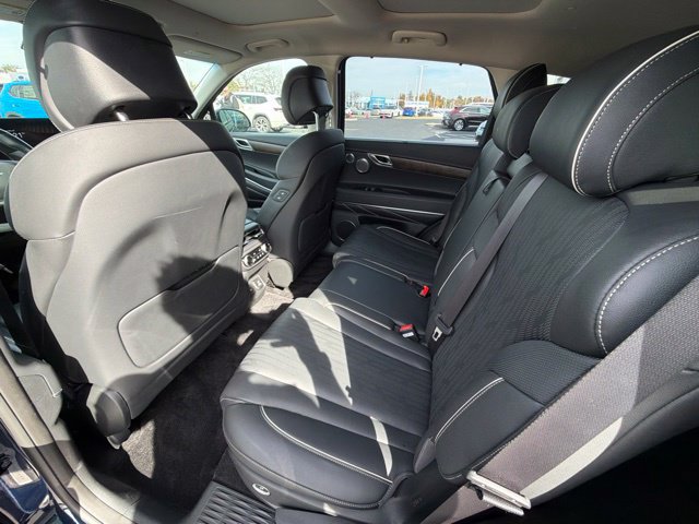 Used 2023 Genesis GV80 2.5T w/ Prestige 20" Package AWD/4WD image 14