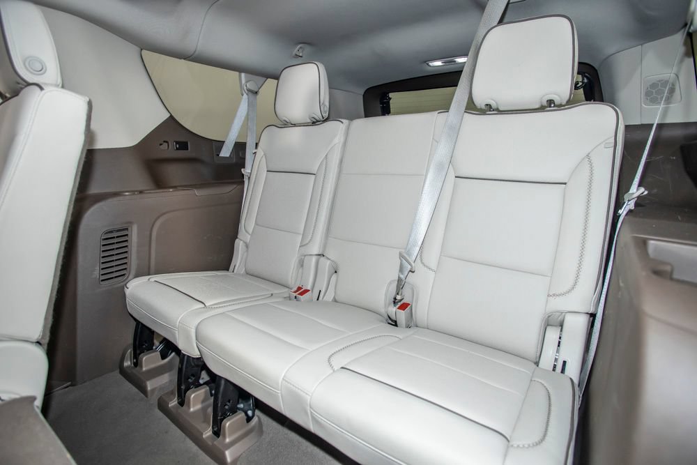 Used 2023 GMC Yukon XL Denali w/ Denali Reserve Package AWD/4WD image 16