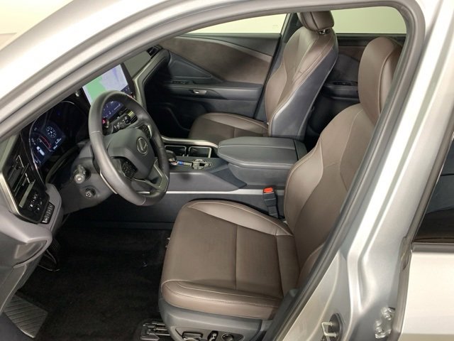 Used 2024 Lexus TX 350 AWD w/ Technology Package image 28