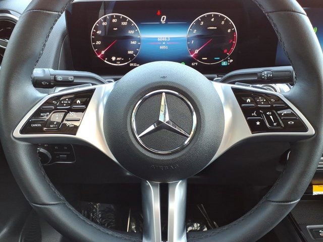 Certified 2026 Mercedes-Benz GLB 250 4MATIC image 8