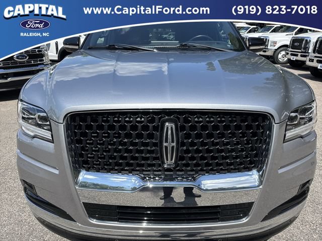 Used 2024 Lincoln Navigator L Black Label AWD/4WD image 10