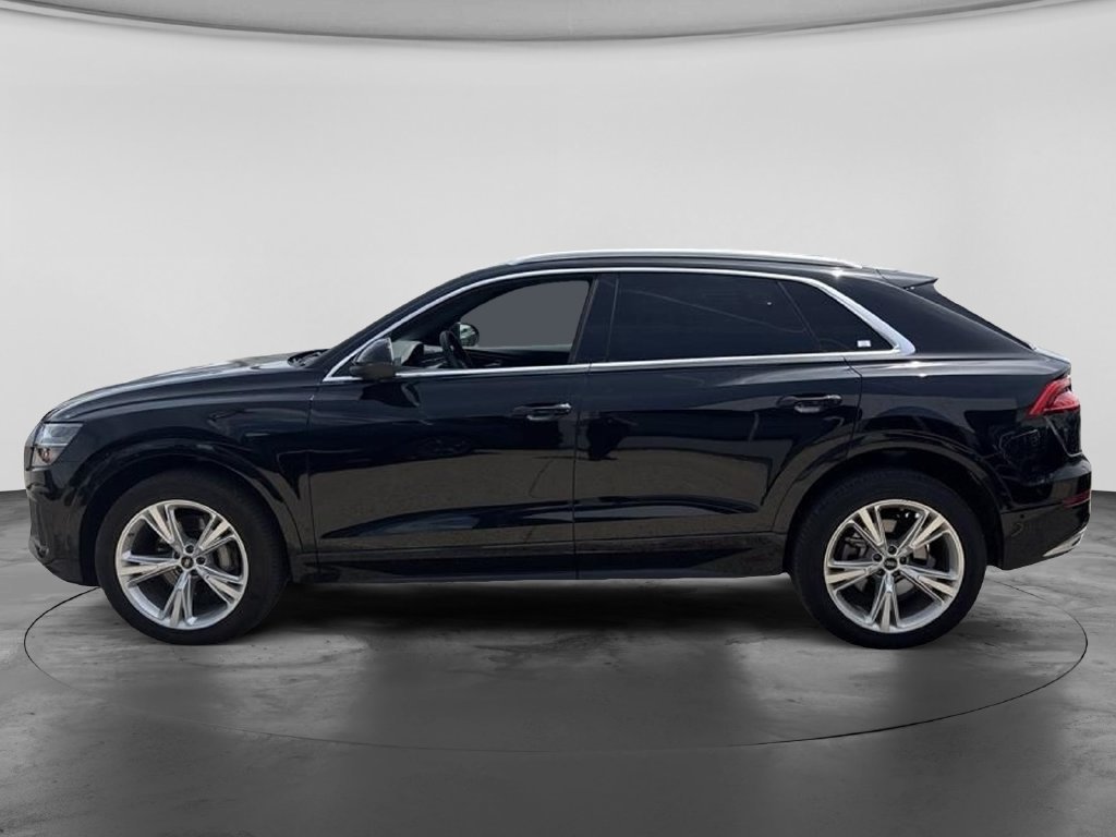 Used 2023 Audi Q8 Premium AWD/4WD image 6