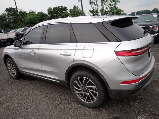 Used 2020 Lincoln Corsair AWD w/ Equipment Group 101A image 4
