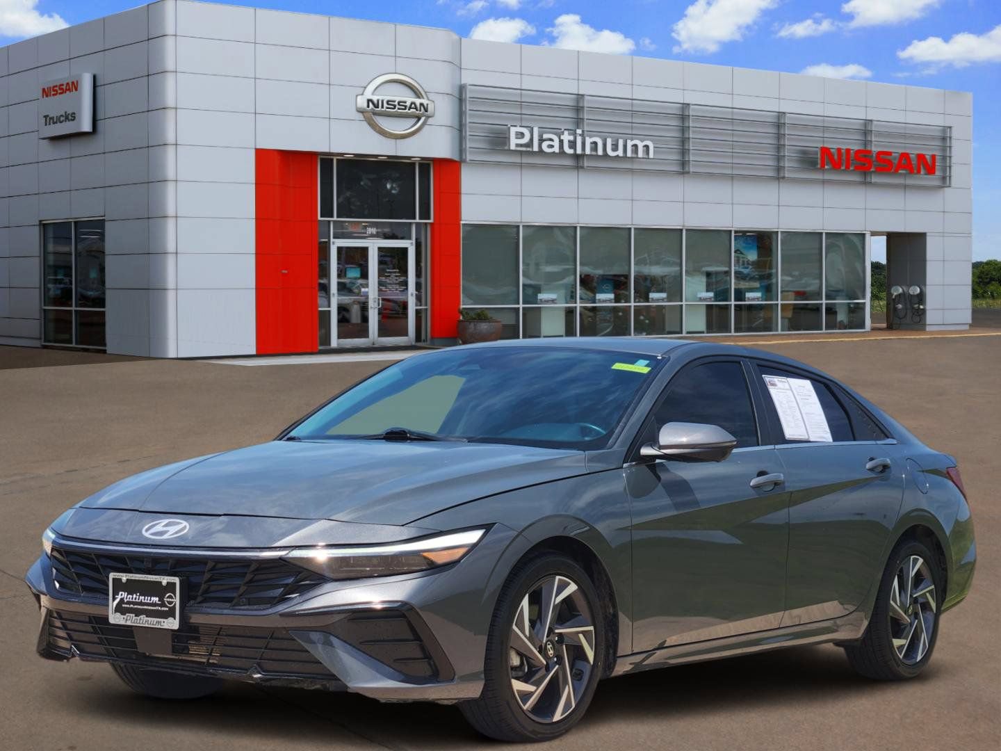 Used 2024 Hyundai Elantra Limited FWD video 2