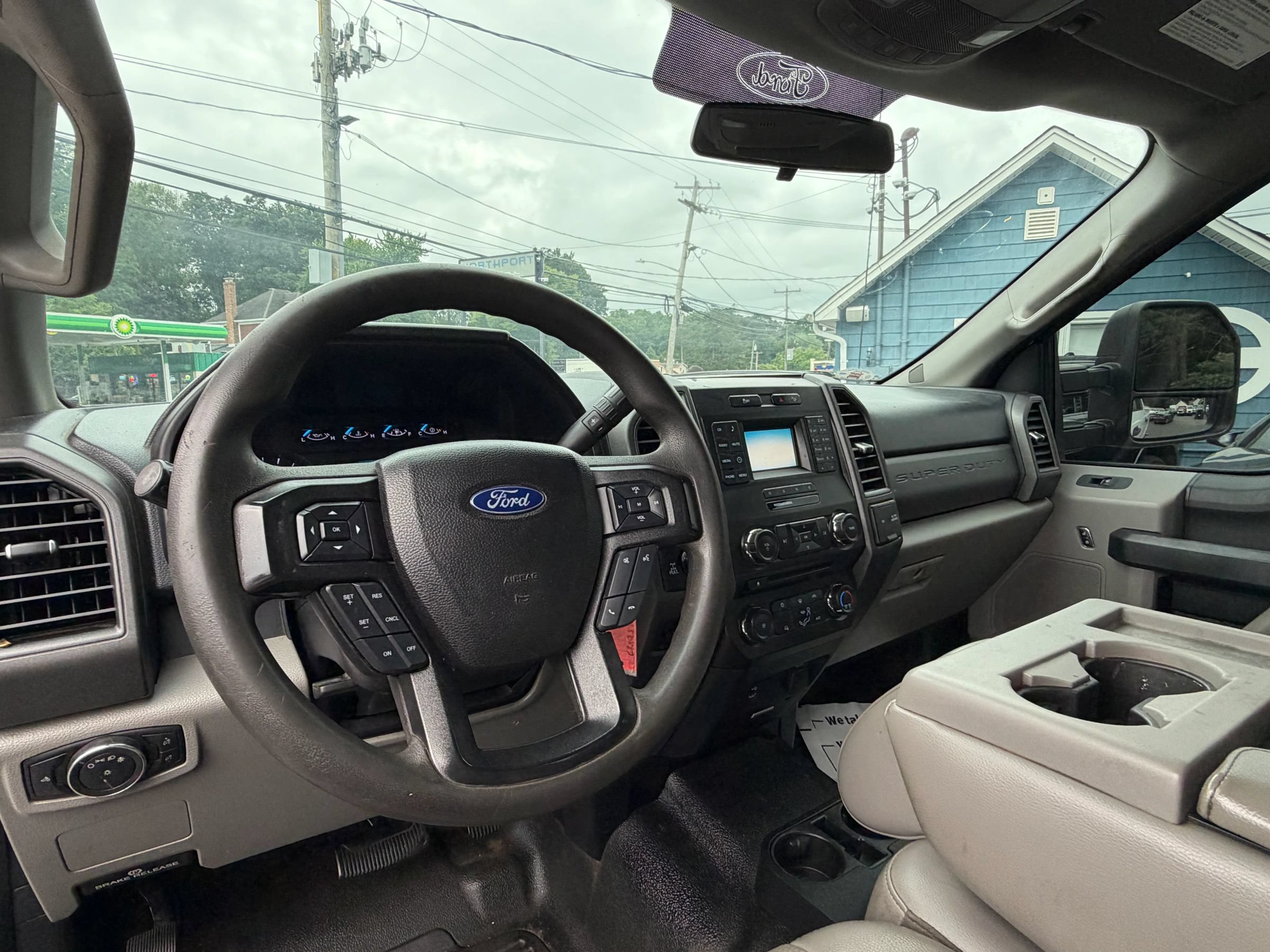 Used 2017 Ford F250 XL w/ Power Equipment Group AWD/4WD image 14
