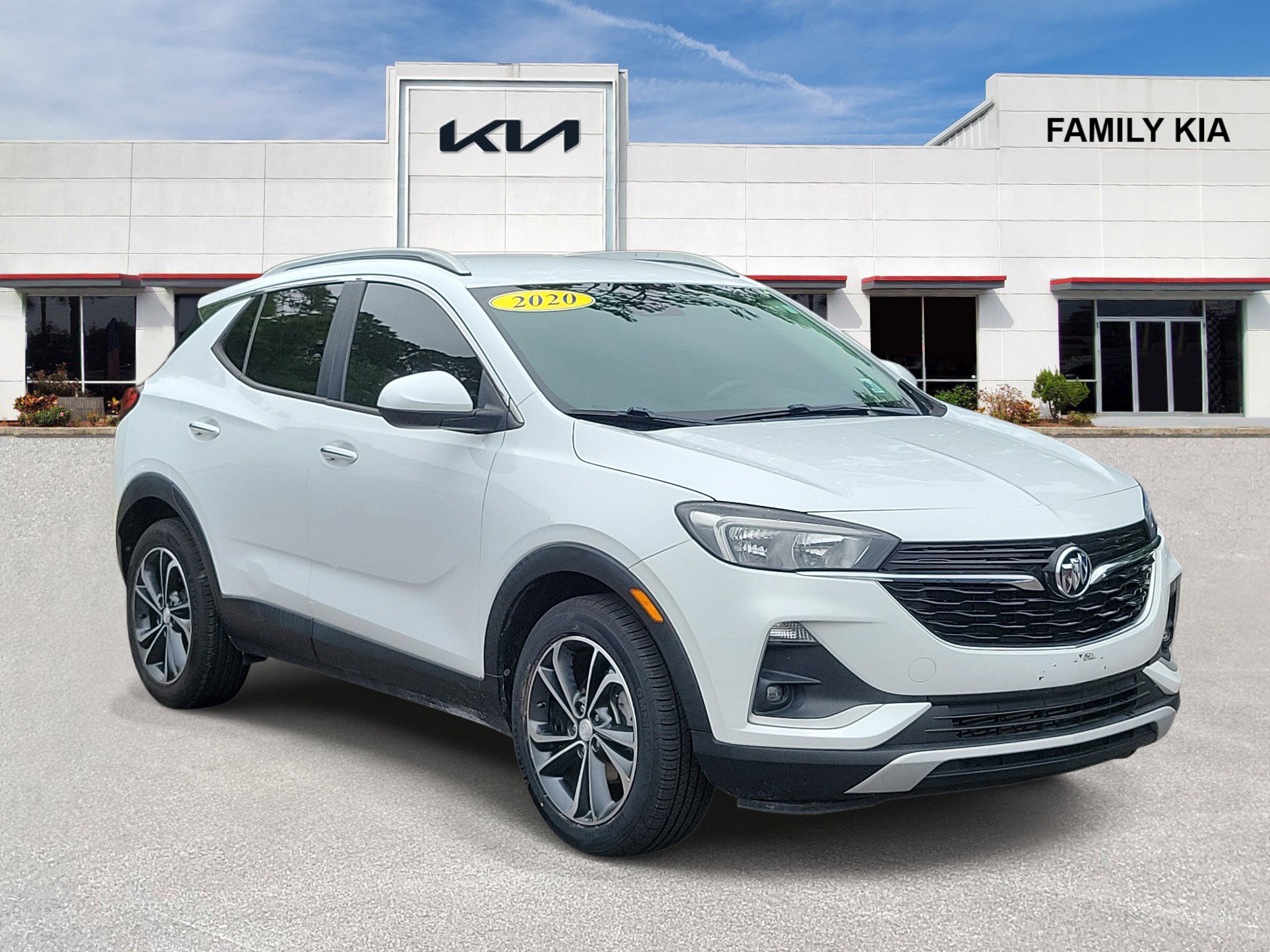 Used 2020 Buick Encore GX Select FWD image 1