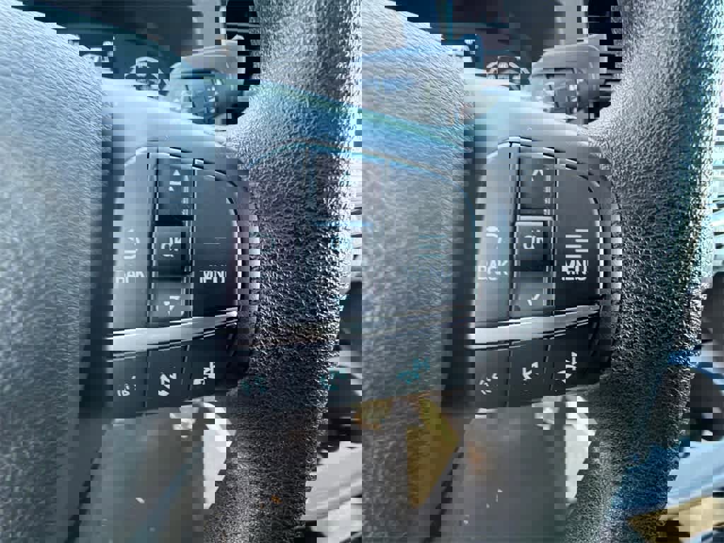 Used 2023 Ford Transit 350 XLT image 23