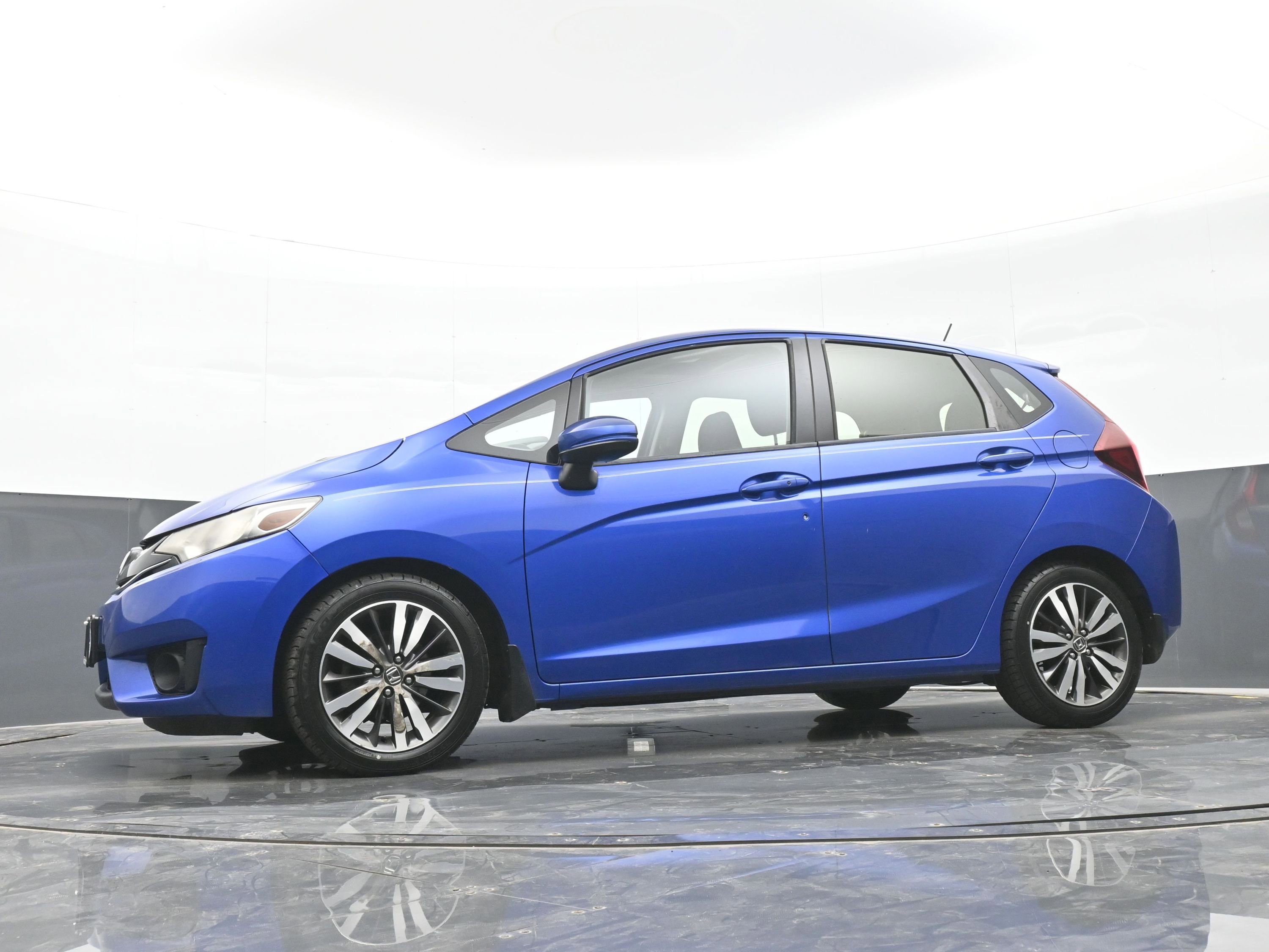 Used 2016 Honda Fit EX image 39