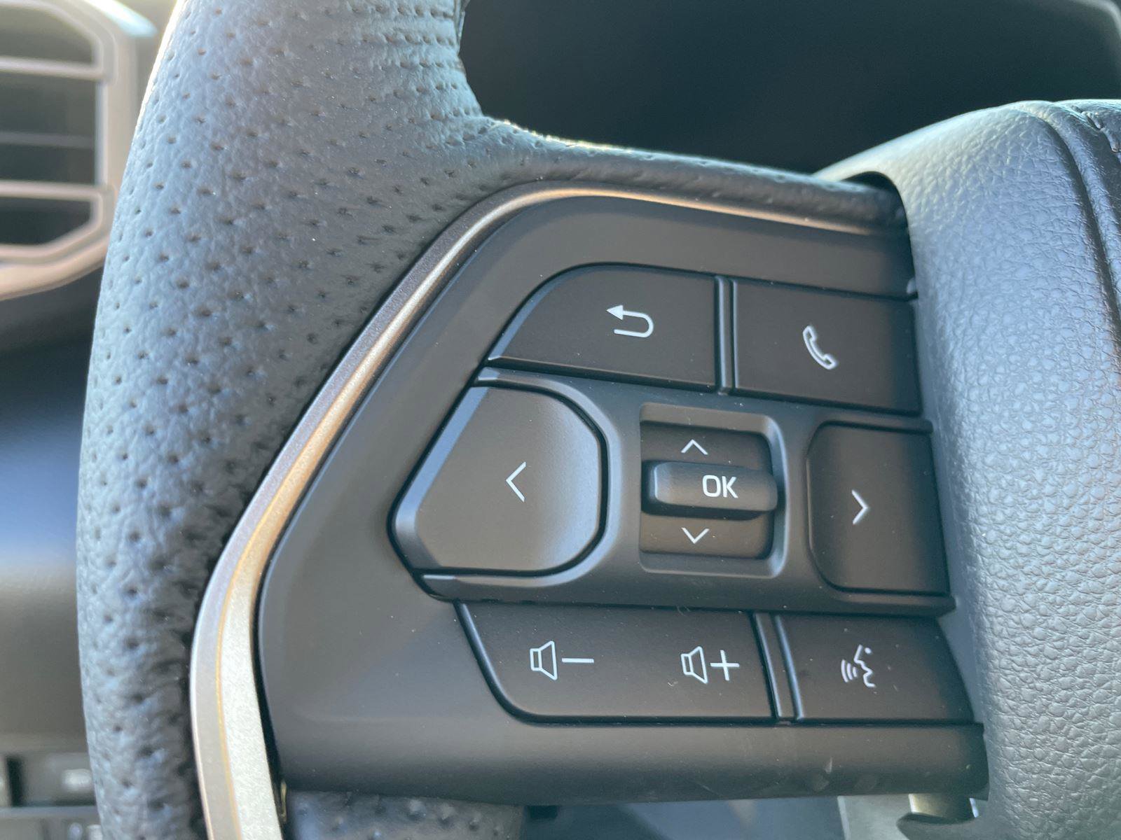 Used 2026 Toyota Tundra SR5 w/ TRD Off-Road Package AWD/4WD image 20