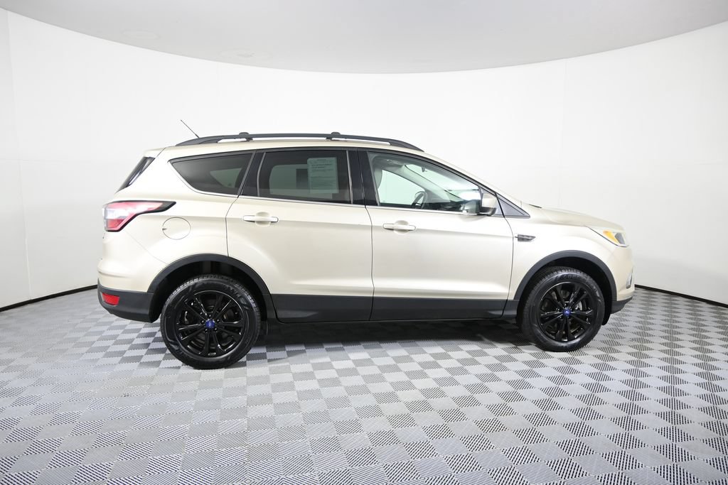 Used 2018 Ford Escape SE AWD/4WD image 7