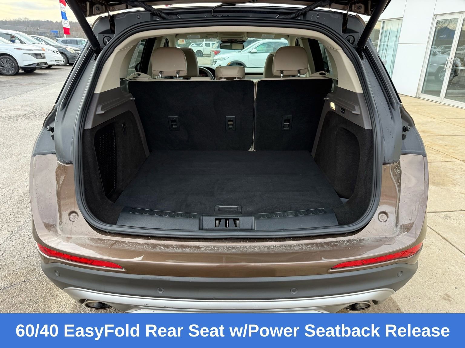 Used 2022 Lincoln Corsair AWD w/ Premium Package image 43