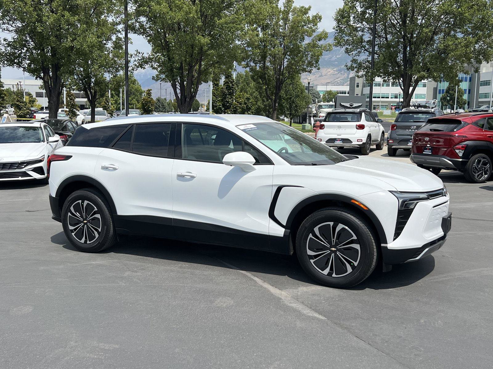 Used 2024 Chevrolet Blazer EV LT AWD/4WD image 5