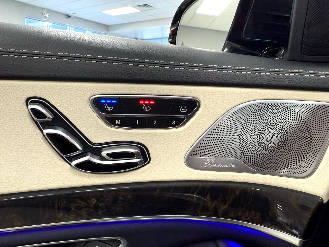 Used 2018 Mercedes-Benz S 560 4MATIC Sedan image 36