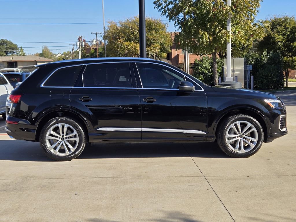 Certified 2025 Audi Q7 3.0T Prestige w/ Prestige Package image 5