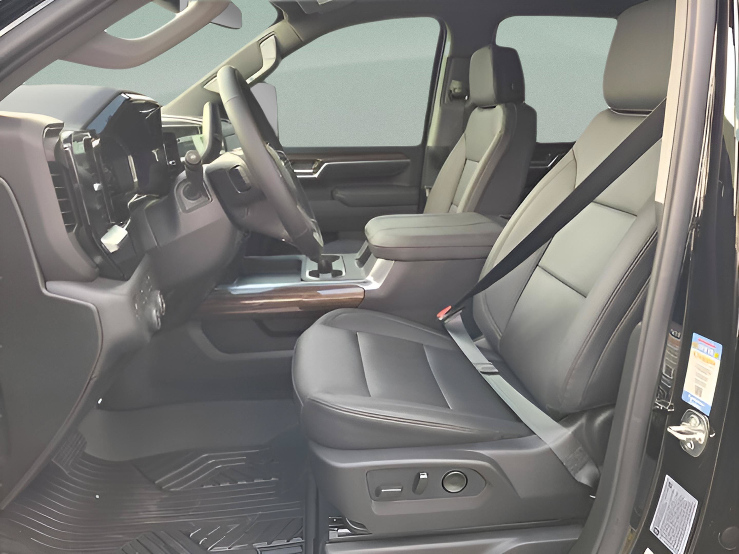 New 2026 Chevrolet Silverado 2500 LT w/ All Star Edition AWD/4WD image 11