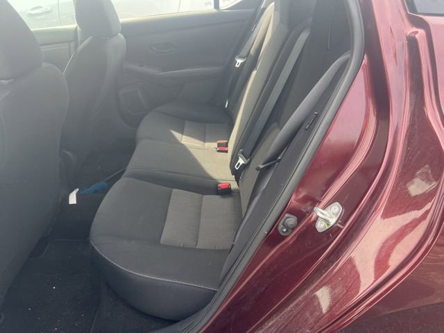 Used 2024 Nissan Sentra SV FWD image 7