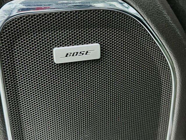 Used 2015 GMC Sierra 2500 SLT w/ All-Terrain HD Package image 18