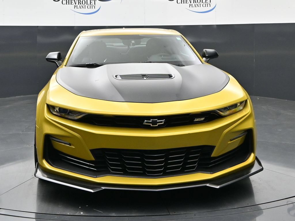Used 2024 Chevrolet Camaro SS RWD image 2