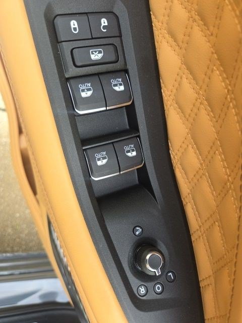 New 2027 Jeep Grand Cherokee L Summit AWD/4WD image 8