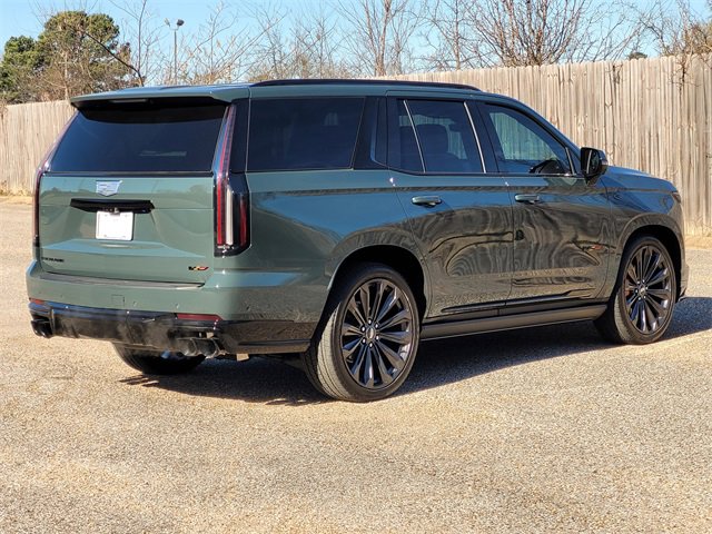 Used 2026 Cadillac Escalade V w/ LPO, Floor Liner Package image 4