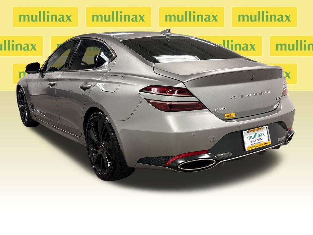 Used 2022 Genesis G70 3.3T RWD image 15