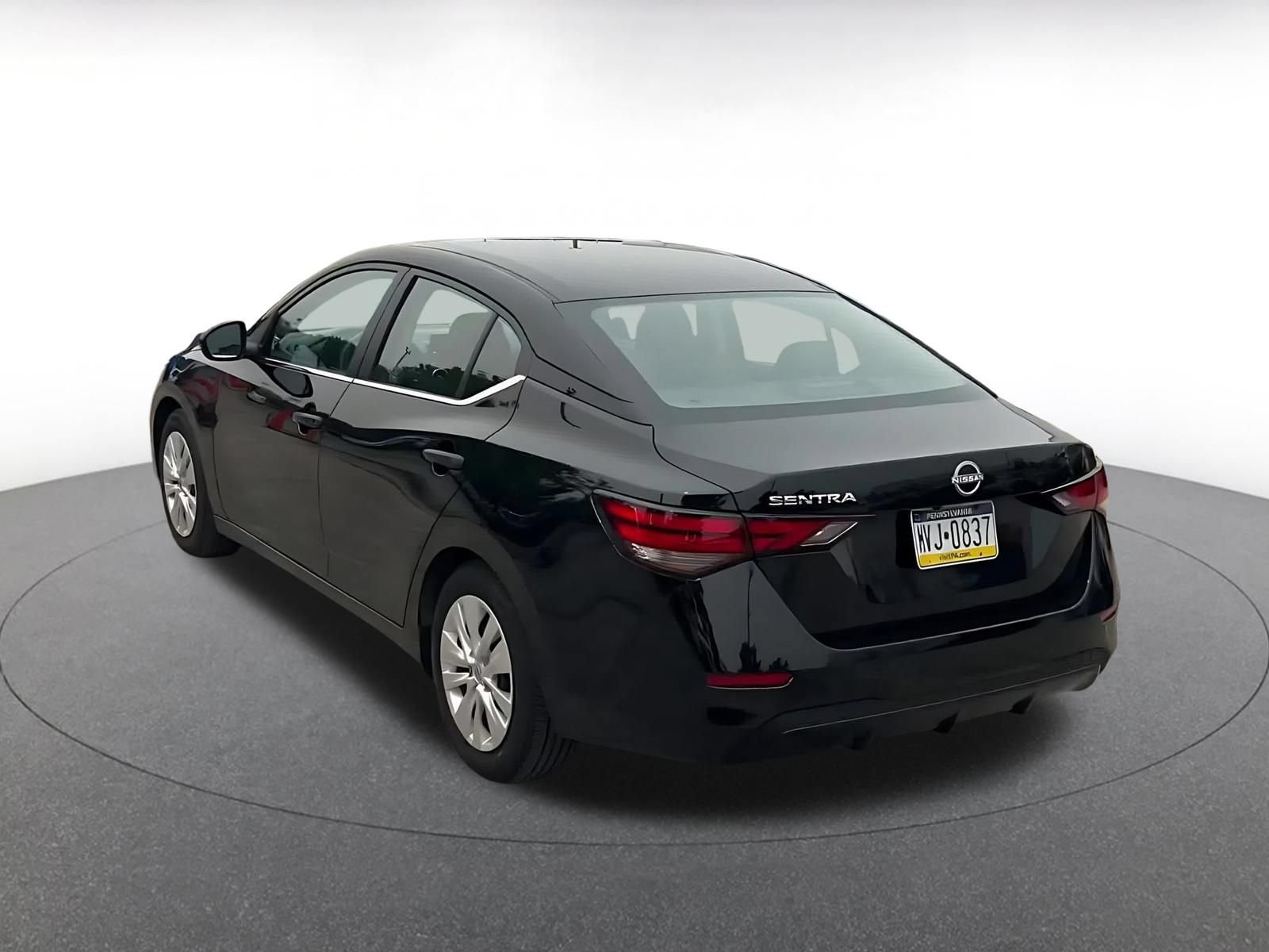 Used 2025 Nissan Sentra S FWD image 10