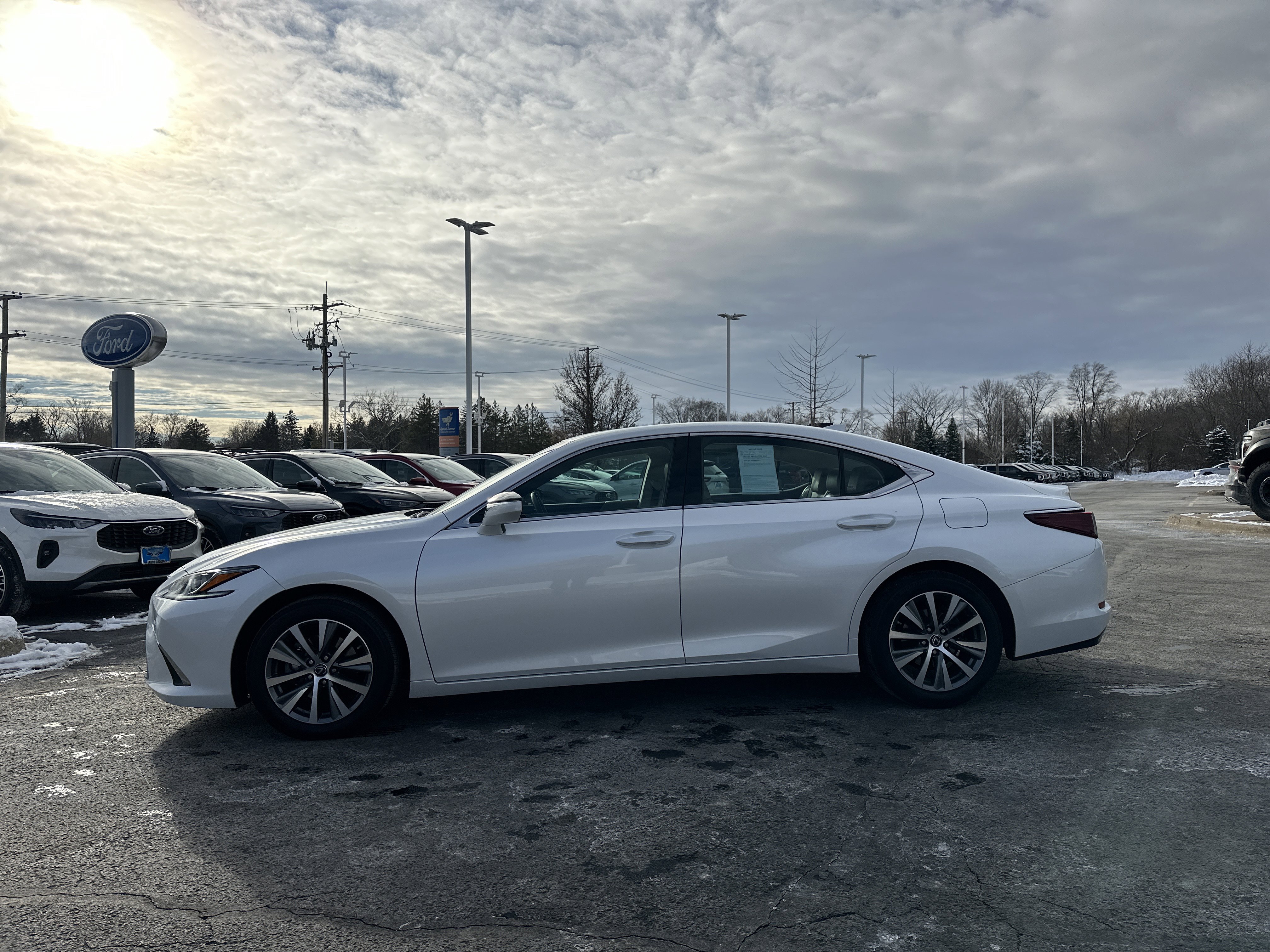 Used 2020 Lexus ES 350 ES 350 w/ Accessory Package 2 image 7