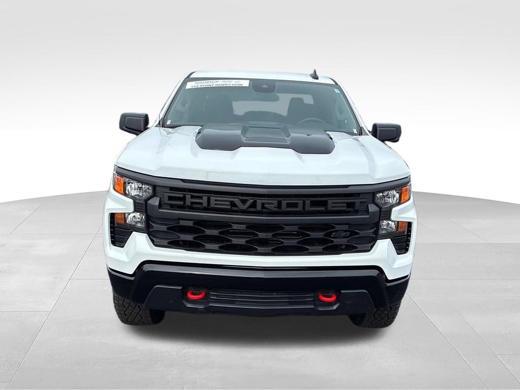 Used 2025 Chevrolet Silverado 1500 Custom Trail Boss w/ LPO, Dark Essentials Package AWD/4WD image 8