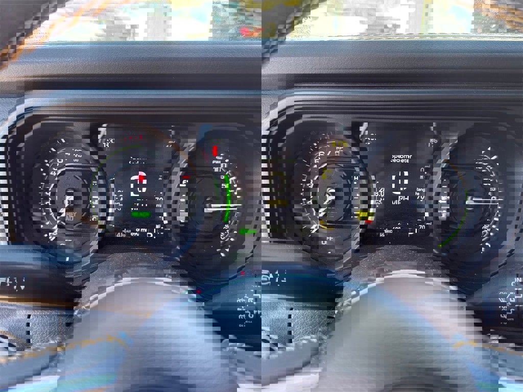 Used 2024 Jeep Wrangler Unlimited Sahara image 26