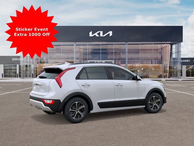 New 2025 Kia Niro EX image 7