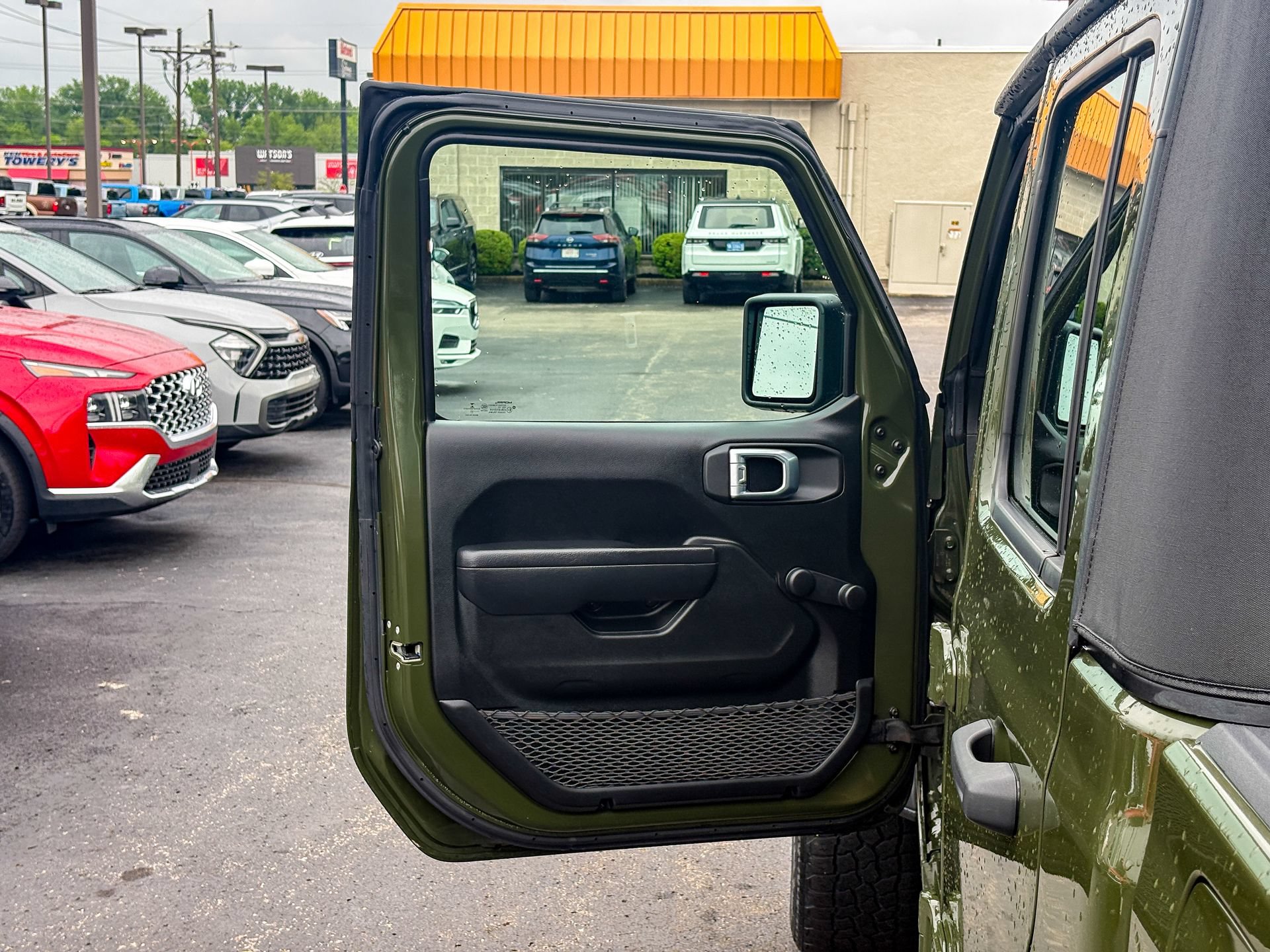 Used 2022 Jeep Gladiator Sport w/ Trailer Tow Package AWD/4WD image 18