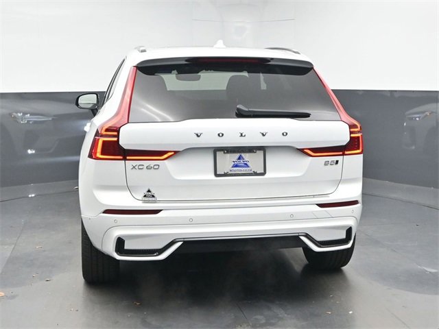 New 2026 Volvo XC60 B5 Plus w/ Protection Package Premier image 7