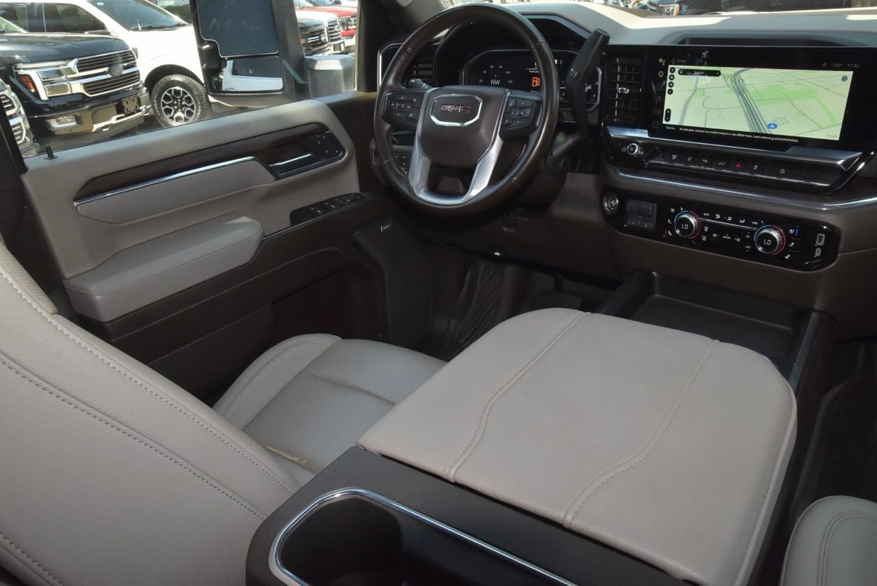 Used 2024 GMC Sierra 2500 SLT w/ Texas SLT Premium Package AWD/4WD image 15