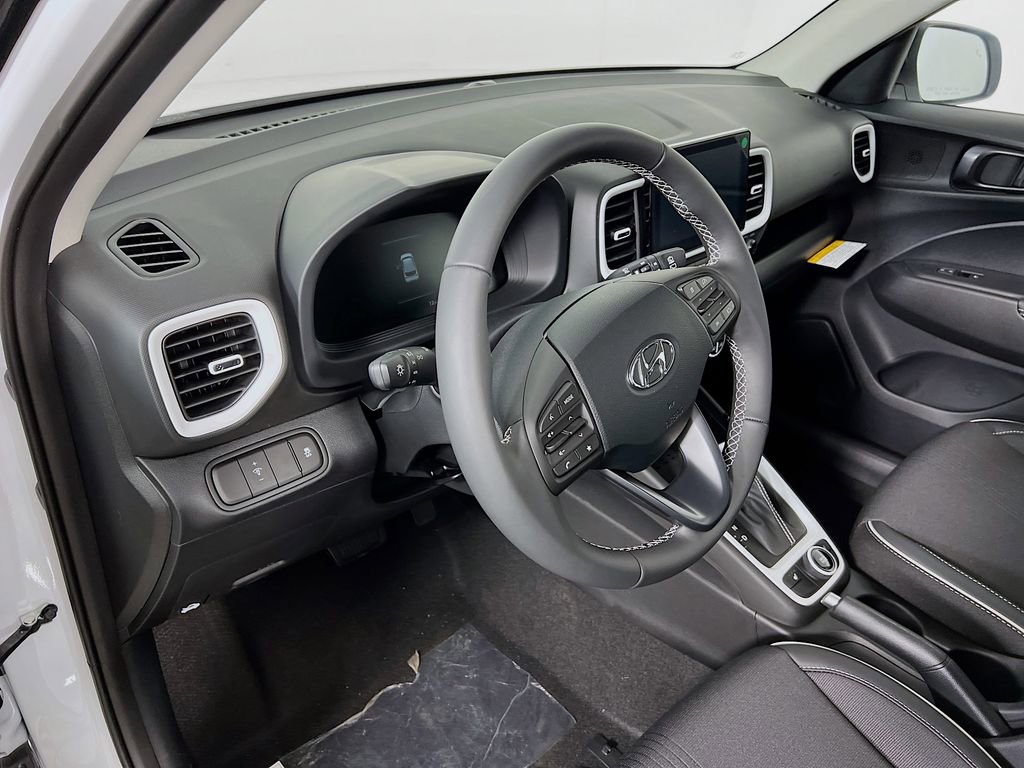 New 2026 Hyundai Venue SEL FWD image 8