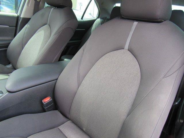 Used 2023 Toyota Camry LE FWD image 18