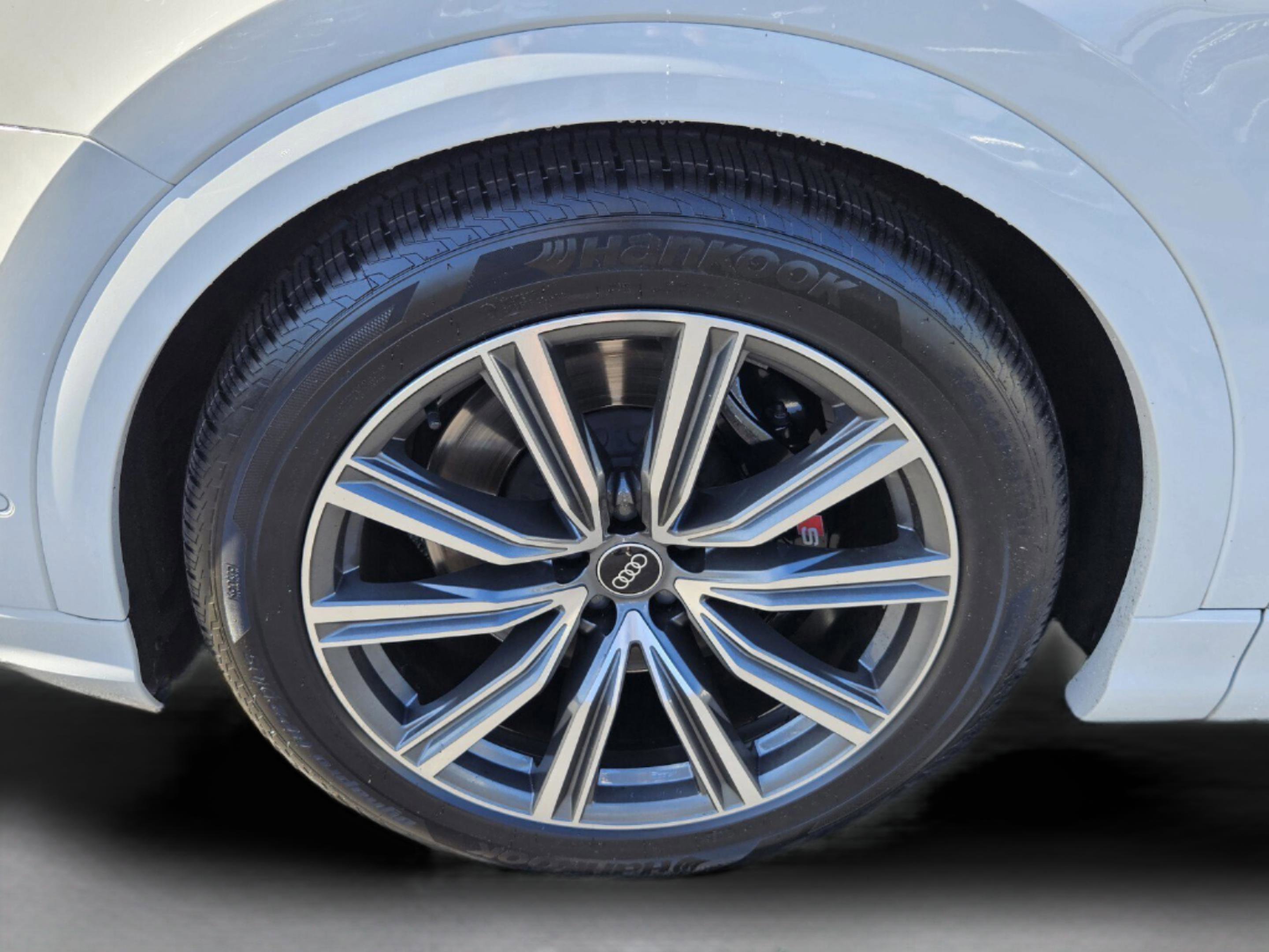 Used 2022 Audi SQ8 Prestige w/ Prestige Package image 69