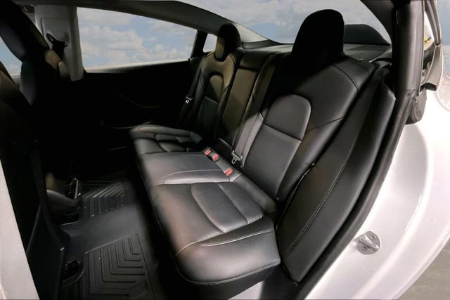 Used 2021 Tesla Model 3 Long Range image 21