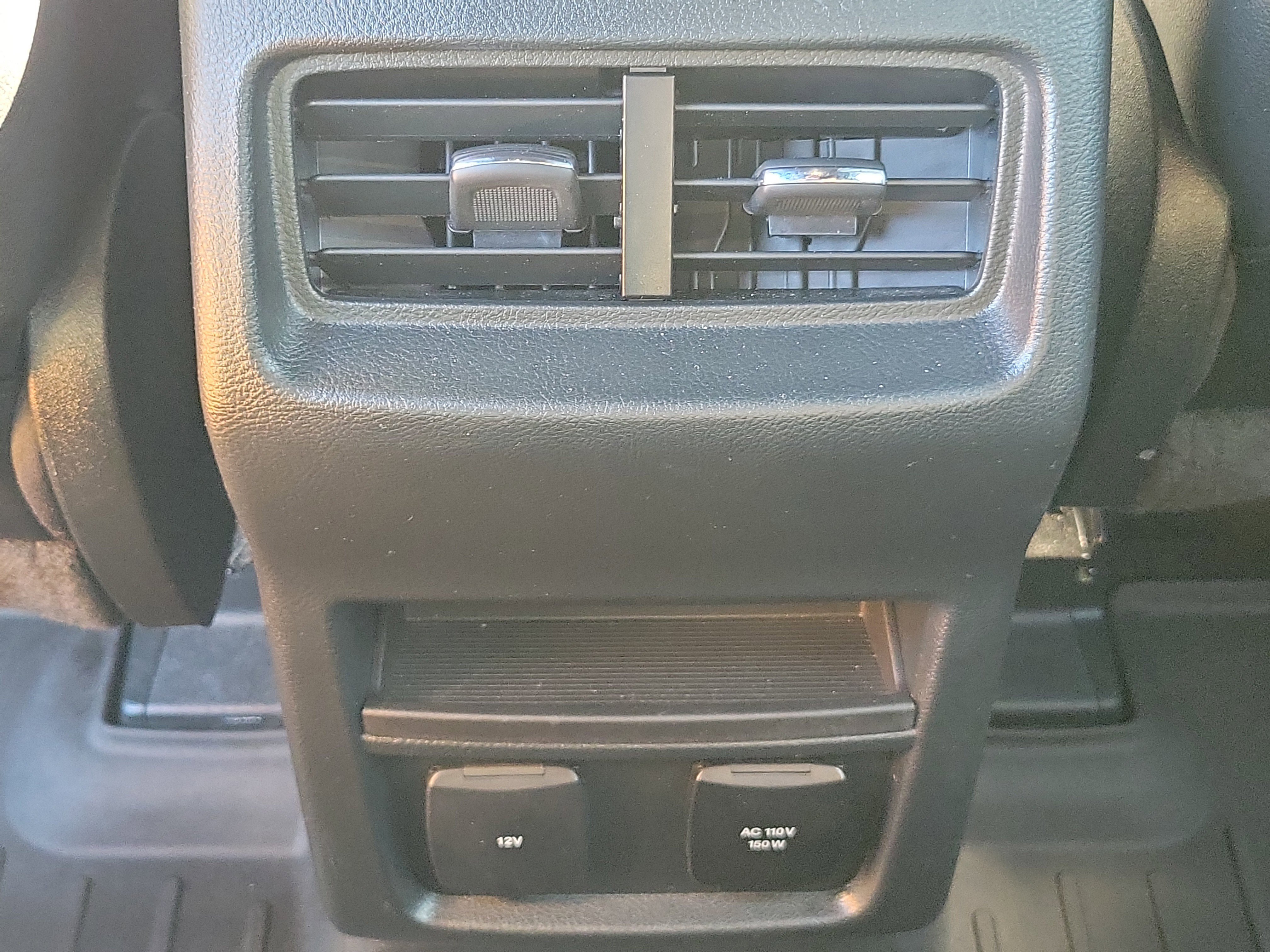 Used 2020 Ford Edge ST-Line image 19