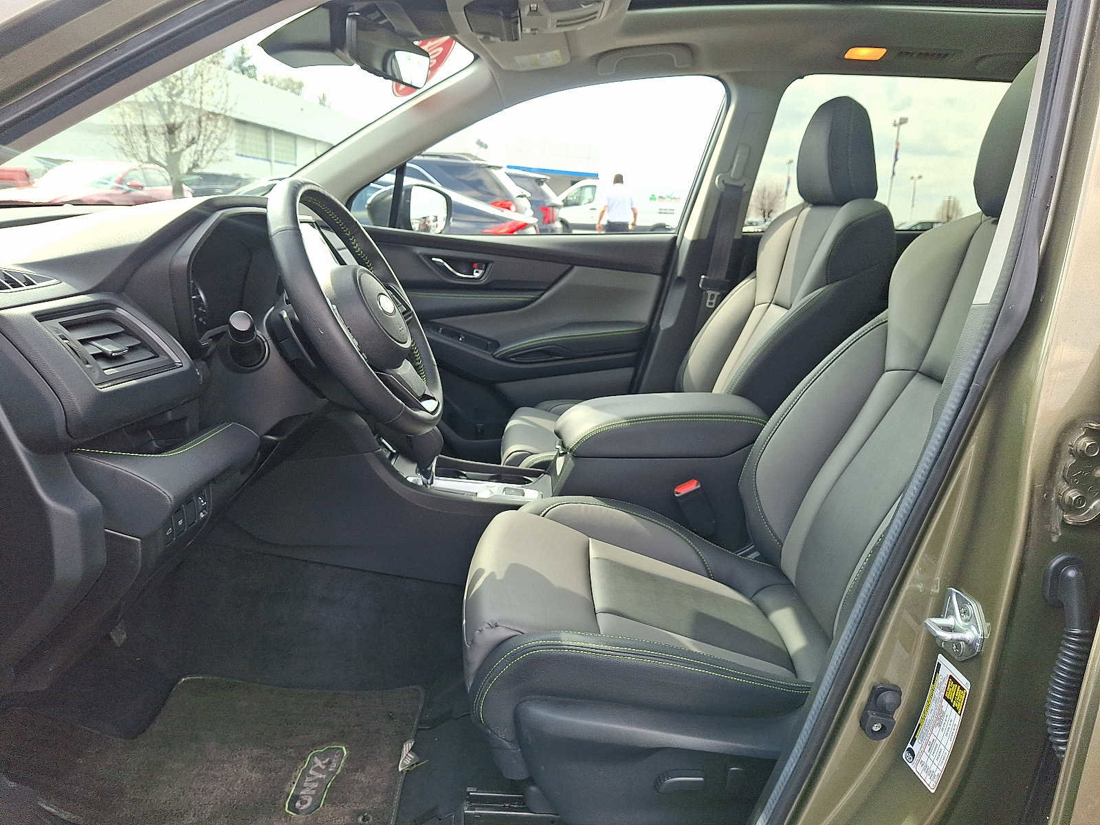Used 2024 Subaru Ascent Onyx Edition image 14