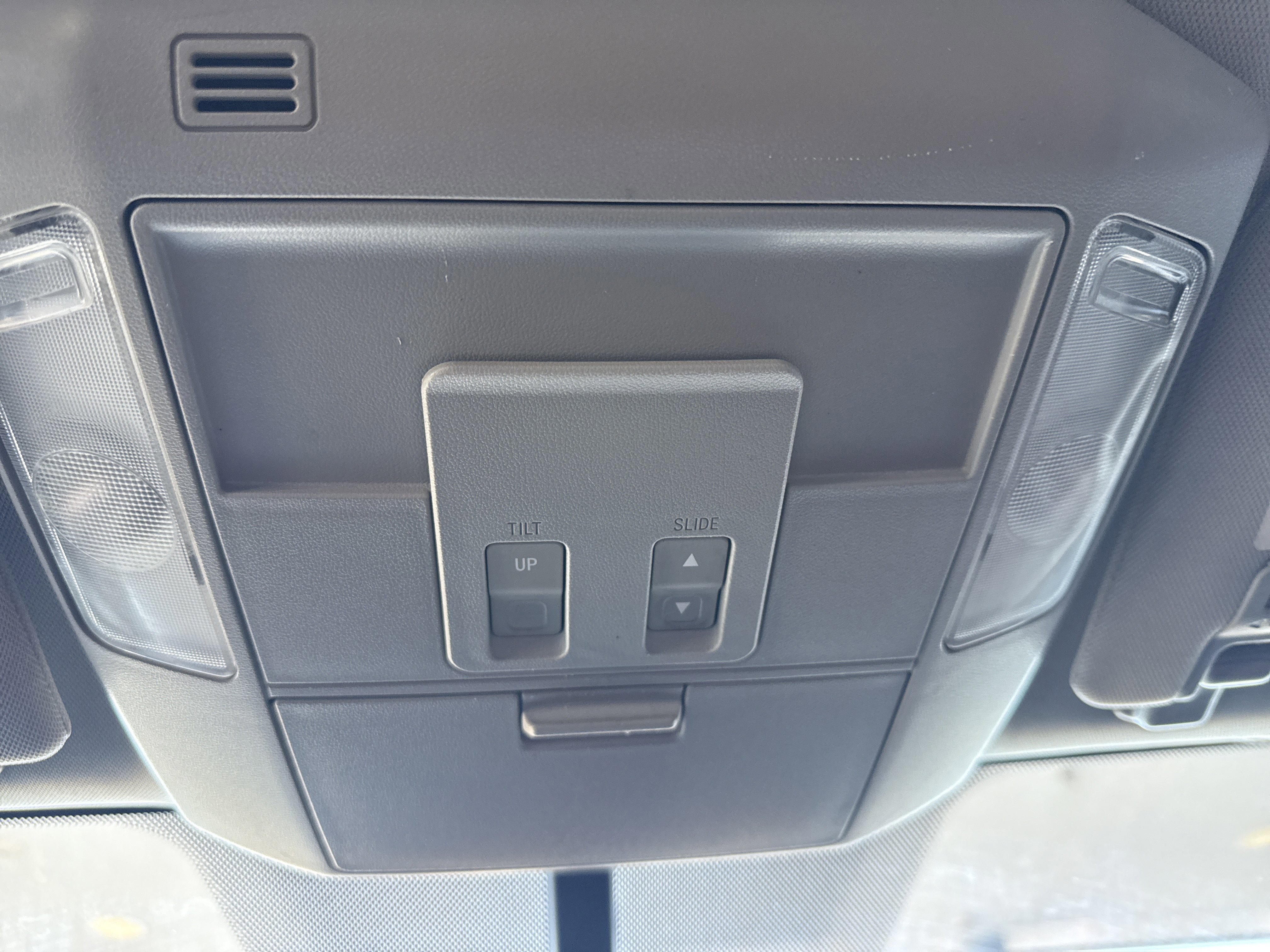 Used 2015 Toyota Tundra 1794 Edition image 31