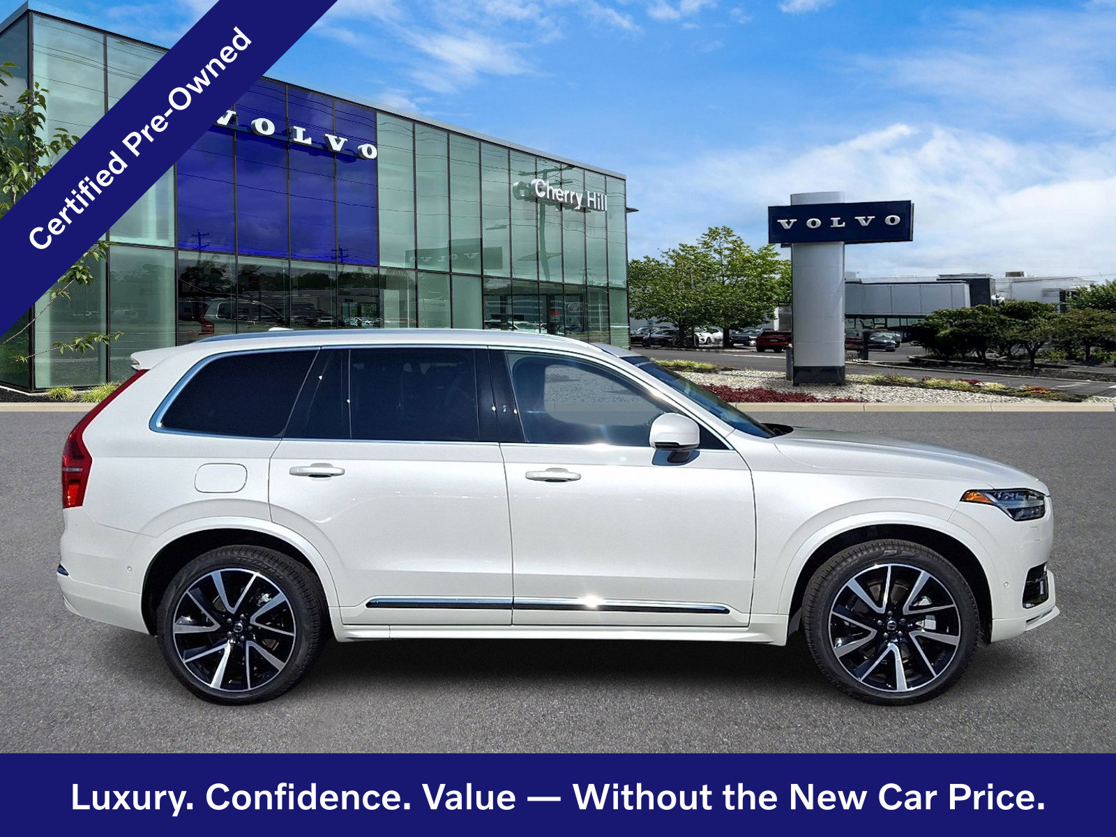 Certified 2024 Volvo XC90 B6 Plus w/ Protection Package Premier AWD/4WD image 8
