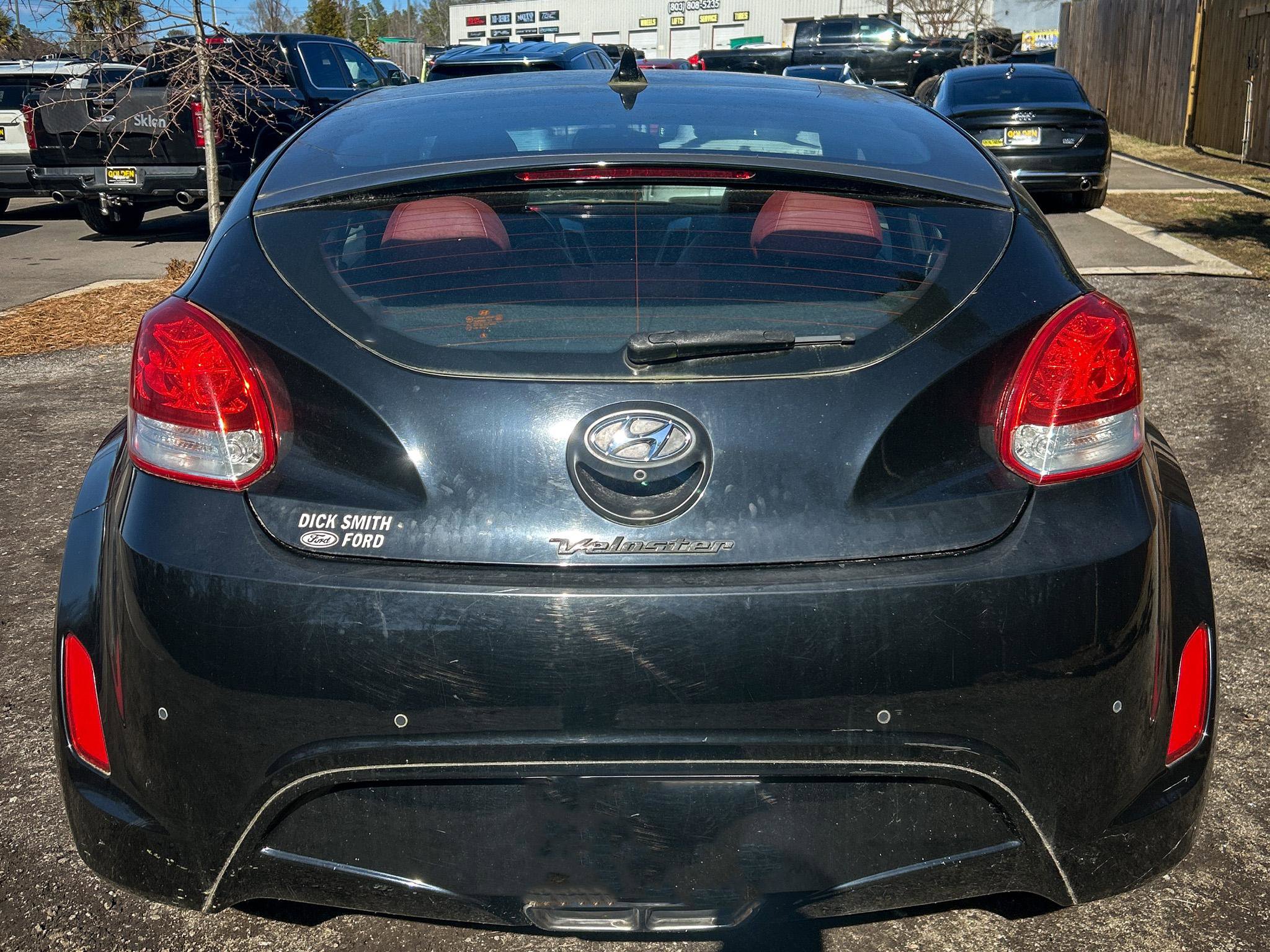 Used 2014 Hyundai Veloster w/ Technology Package 03 image 8